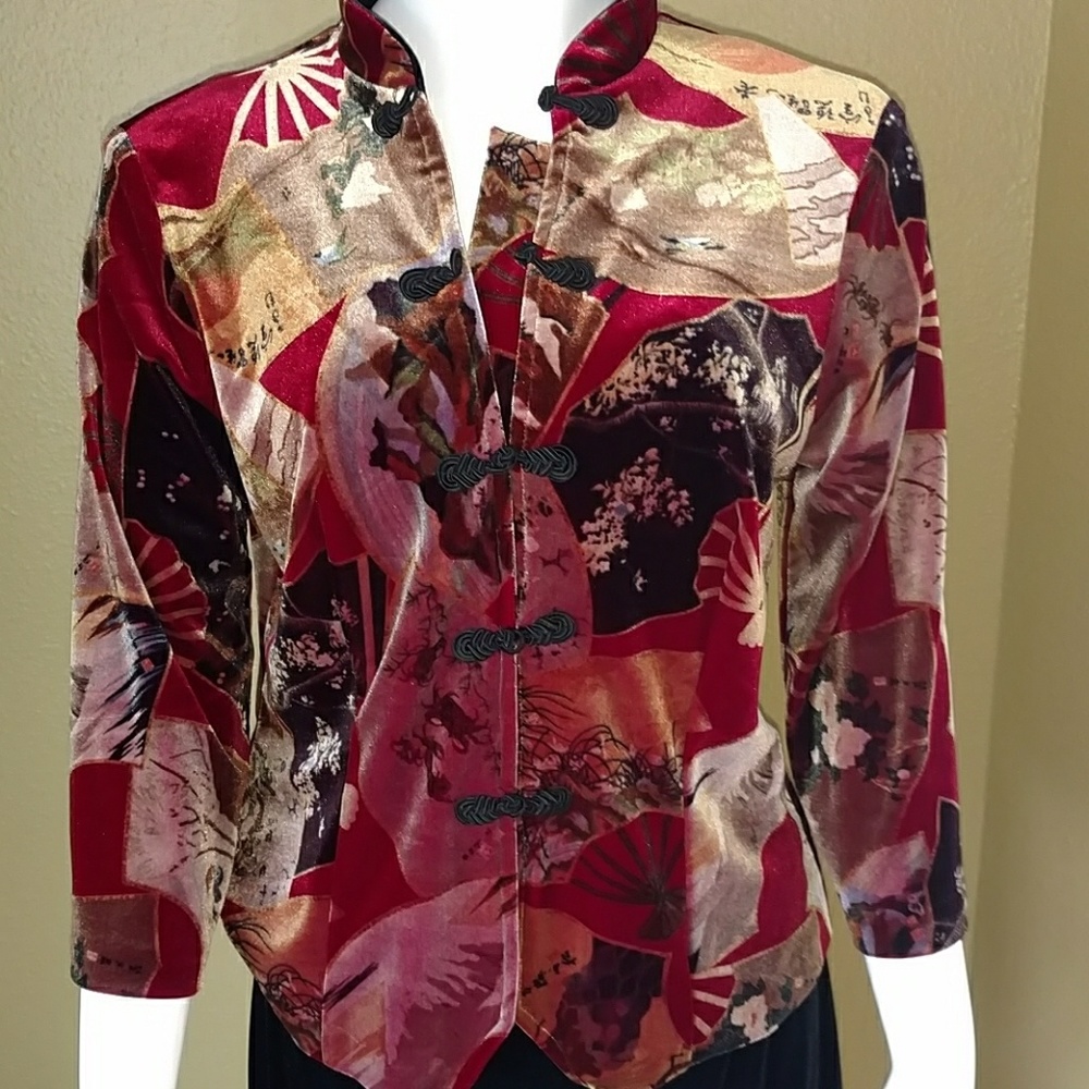 2 Piece Clio Jacket & Skirt Medium Asian Influence